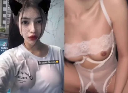 Em Uyên cưỡi ngựa sướng rên